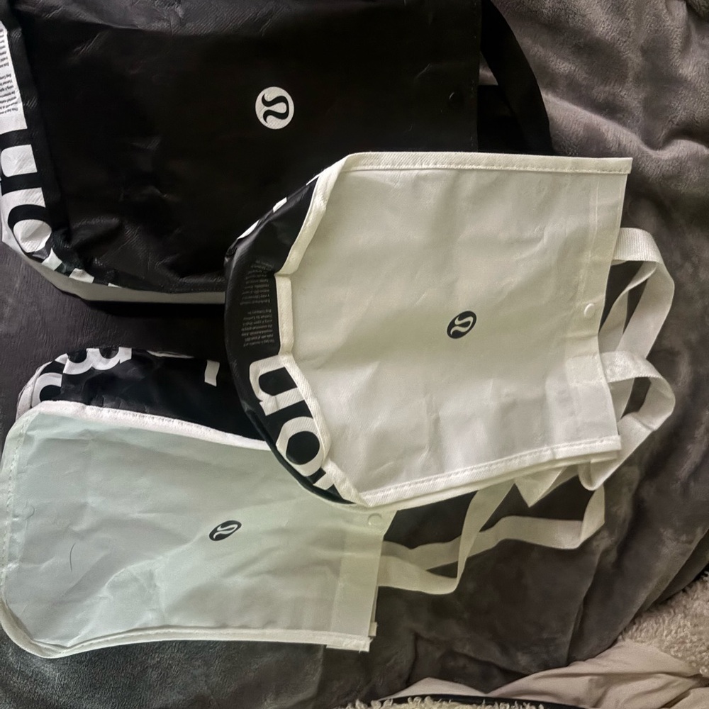 lululemon athletica Monochrome Tote Collection